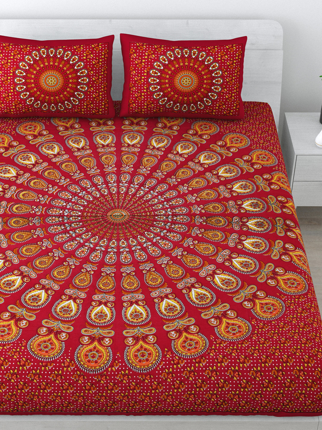 Queen Size Double Bedsheet Pure Cotton Fabric Red Colour with 2 Pillow Covers