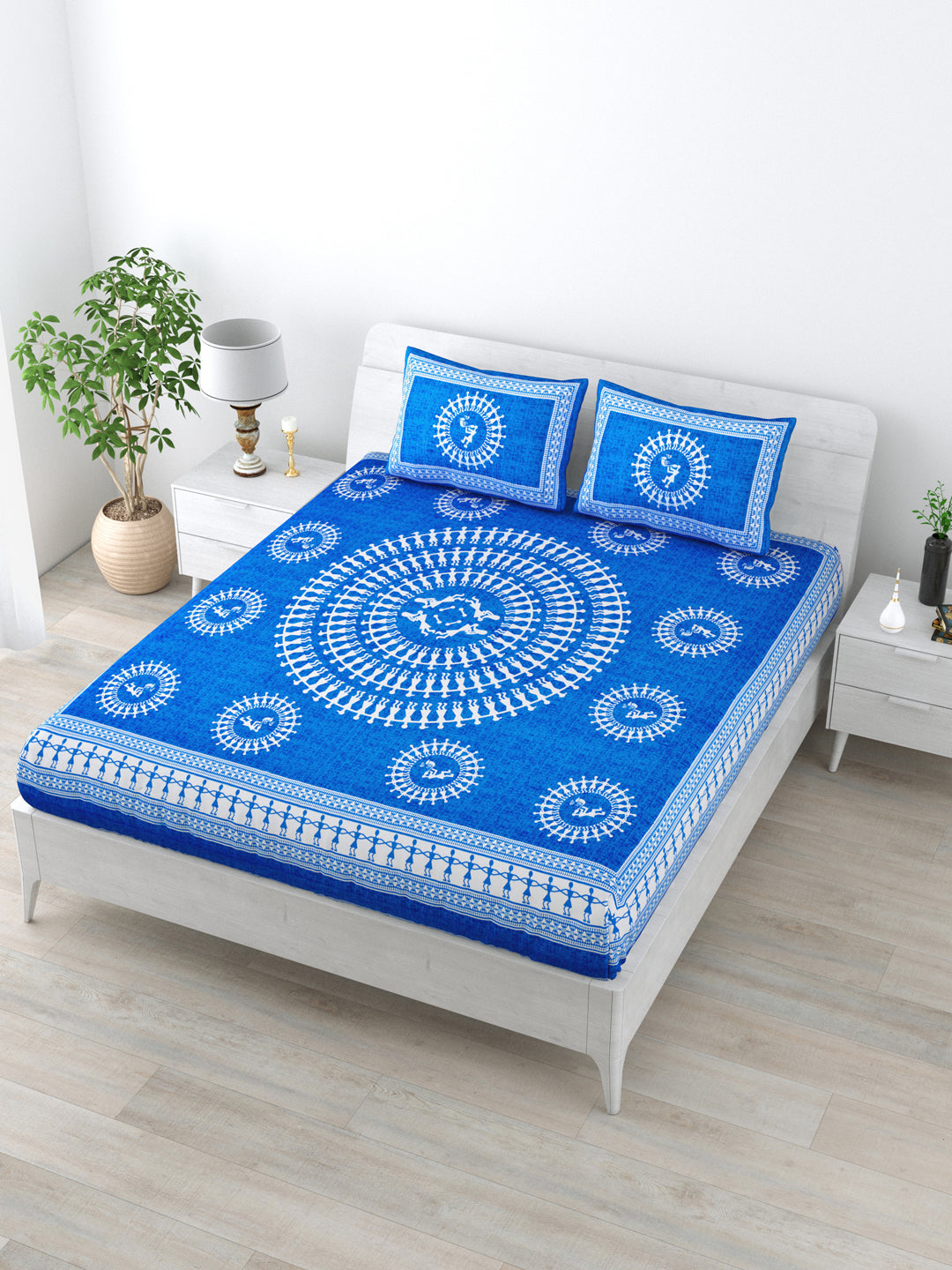 Queen Size Double Bedsheet Pure Cotton Fabric Blue Colour Printed Bedsheet with 2 Pillow Covers