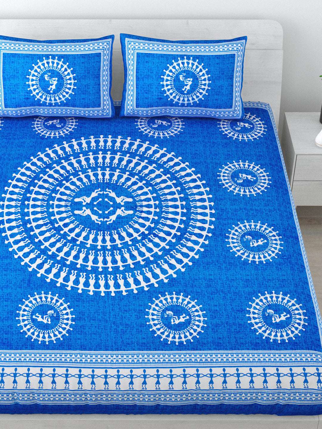 Queen Size Double Bedsheet Pure Cotton Fabric Blue Colour Printed Bedsheet with 2 Pillow Covers