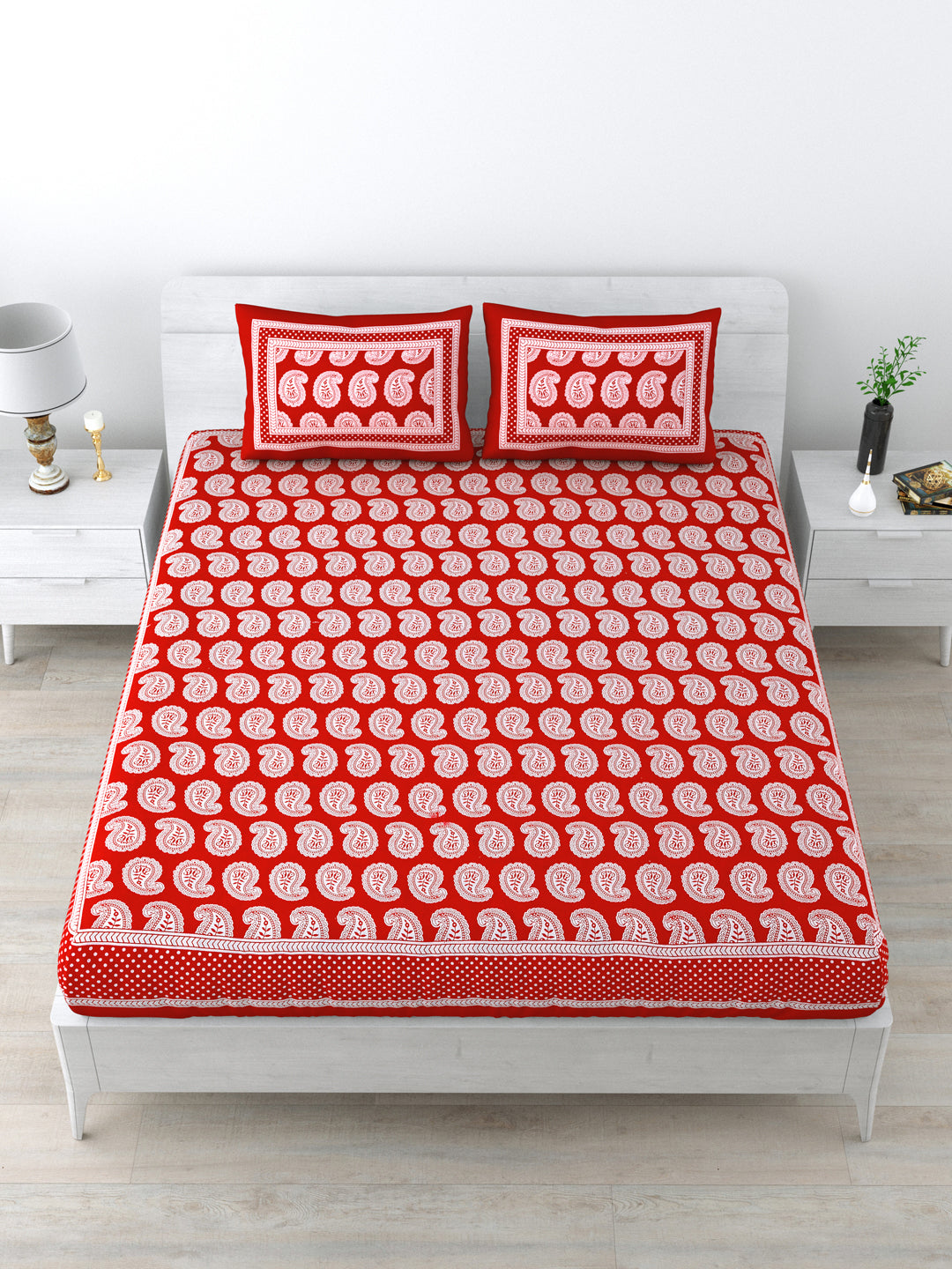 Queen Size Double Bedsheet Pure Cotton Fabric Red Colour Printed Bedsheet with 2 Pillow Covers