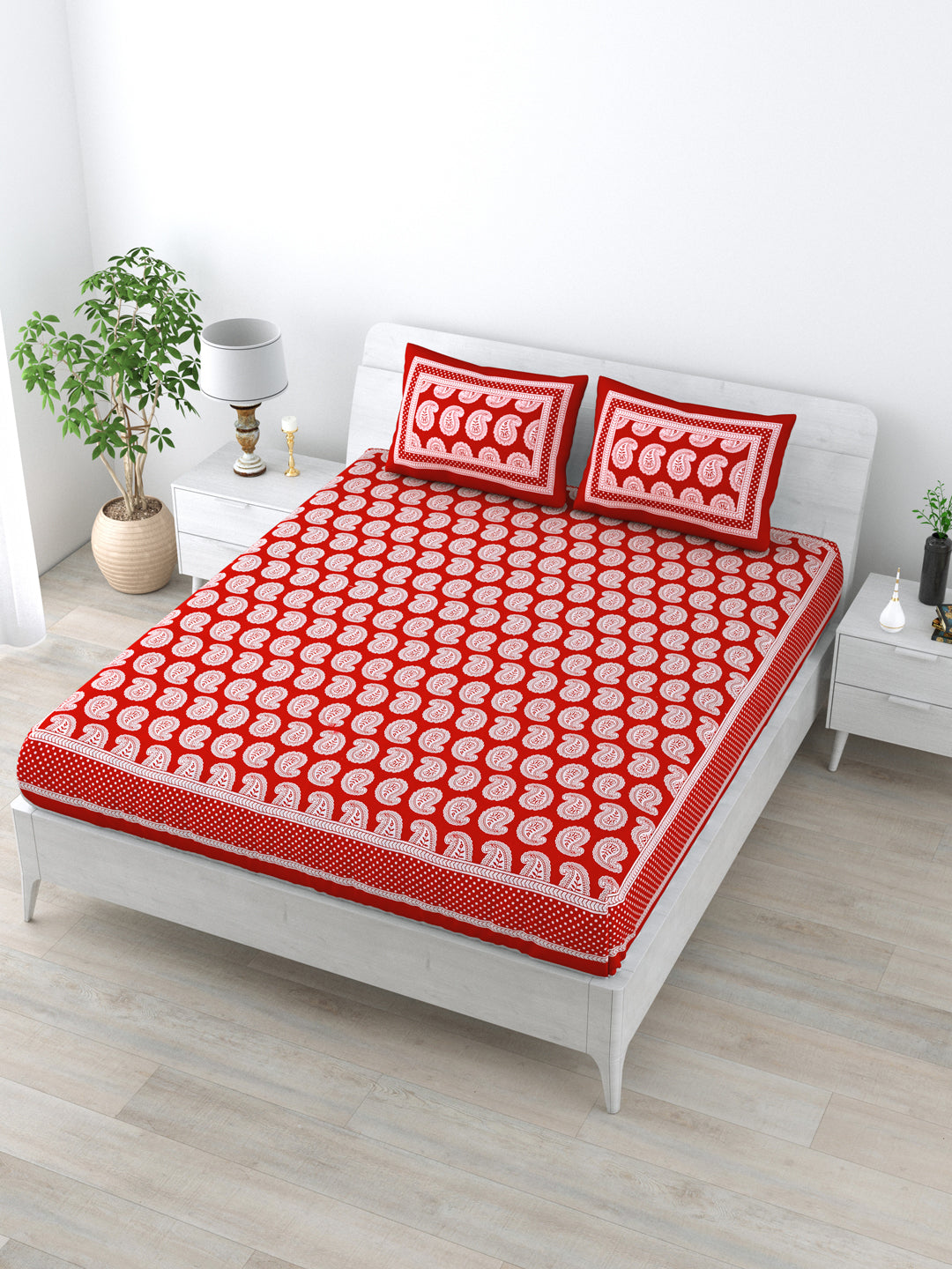 Queen Size Double Bedsheet Pure Cotton Fabric Red Colour Printed Bedsheet with 2 Pillow Covers