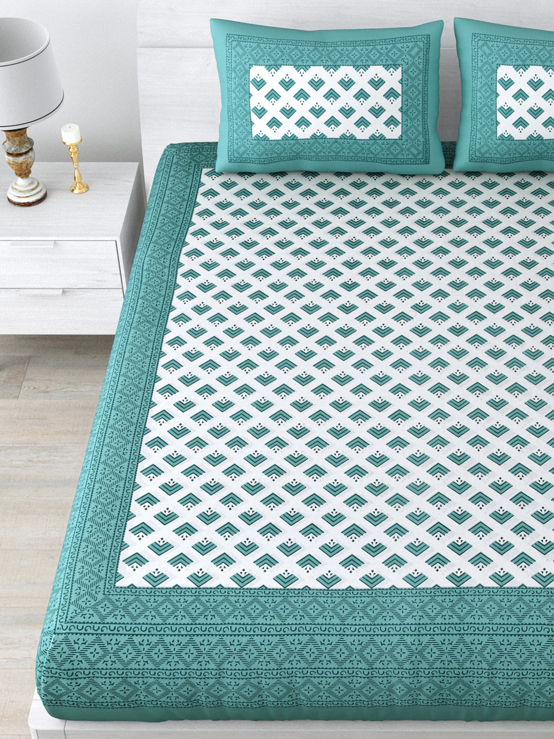 LIVING ROOTS Double Bedsheet Pure Cotton - 1 Bedsheet with 2 Pillow Covers Green Colour (31-191-A)