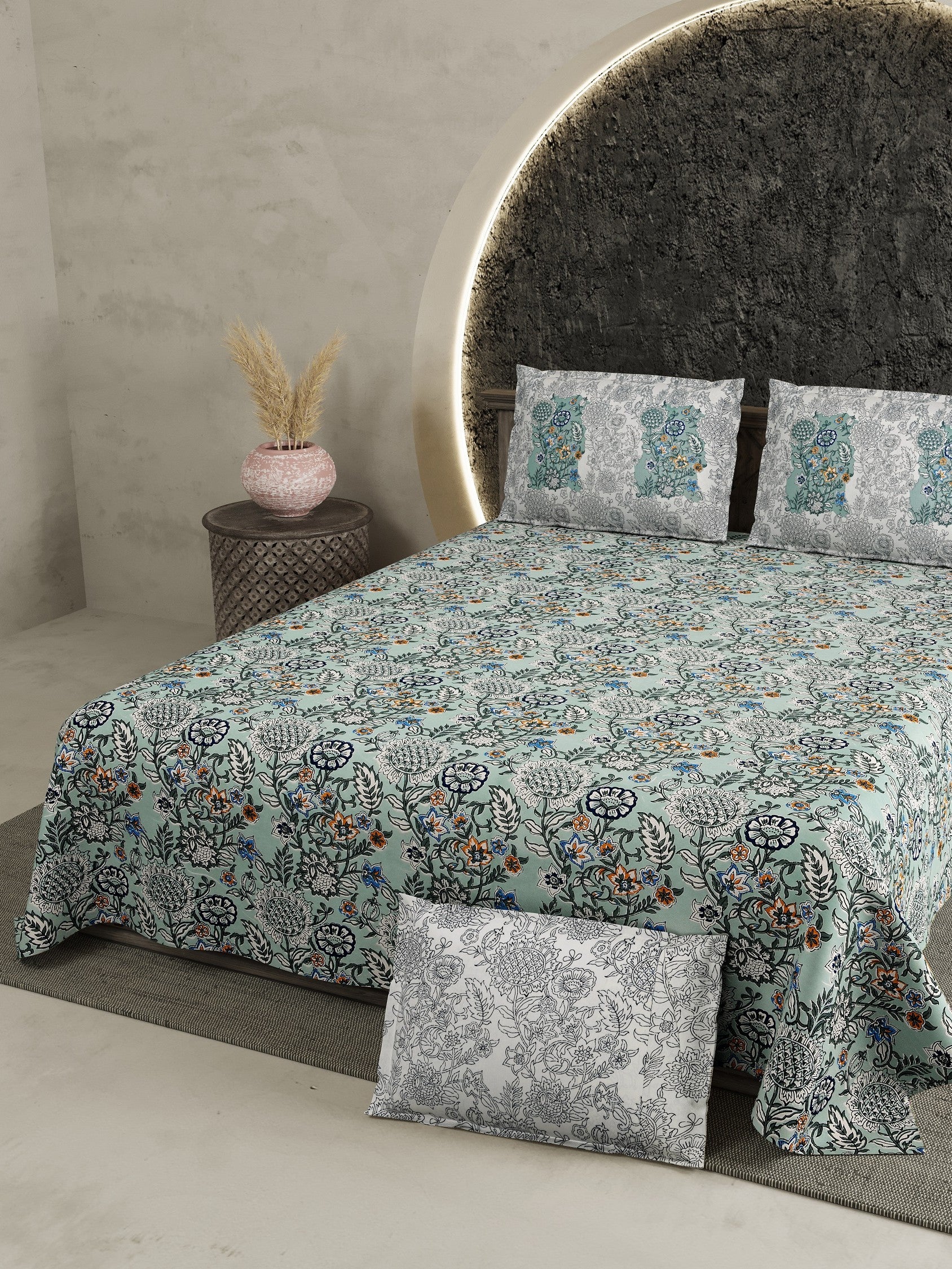 LIVING ROOTS Jaipuri Hand Block Print Super King Cotton Bedsheet 108 * 108 Inches (9 x 9 Feet) with 2 Pillow Cover | 140 TC | Rich Fast Colour with No Colour Bleeding (256-C)