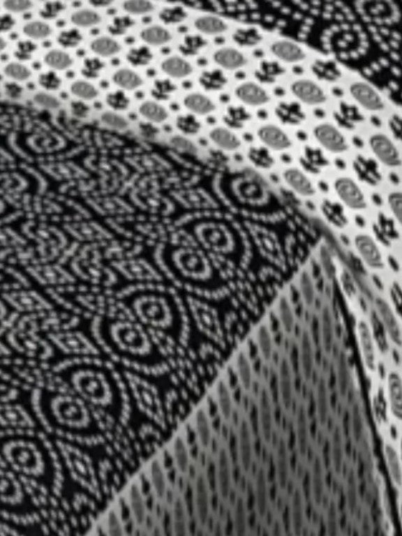 LIVING ROOTS 1 Queen Size Bedsheet 86*96 inches (7*8 Feet) with 2 Pillow Cover | Pure Cotton | Rich Fast Colour with No Colour Bleeding | Soft, Breathable & Skin Friendly, Keeps Your Body Cool (342-C)
