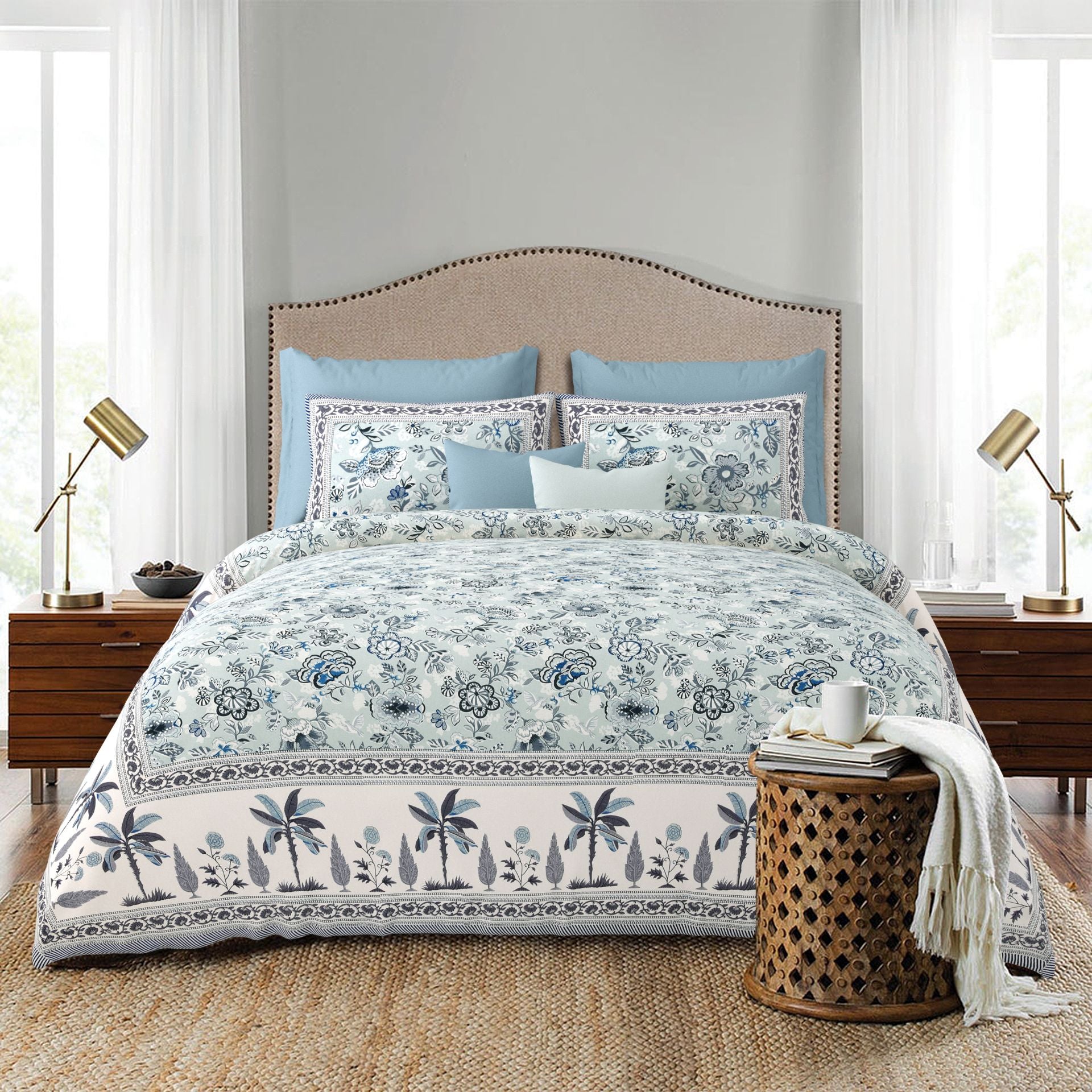 LIVING ROOTS 1 Super King Size Bedsheet 104*104 (8.5*8.5) feet with 2 Pillow Cover | Twill Cotton | Rich Fast Colour with No Colour Bleeding | Soft, Breathable & Skin Friendly, Keeps Your Body  Cool (378-C)
