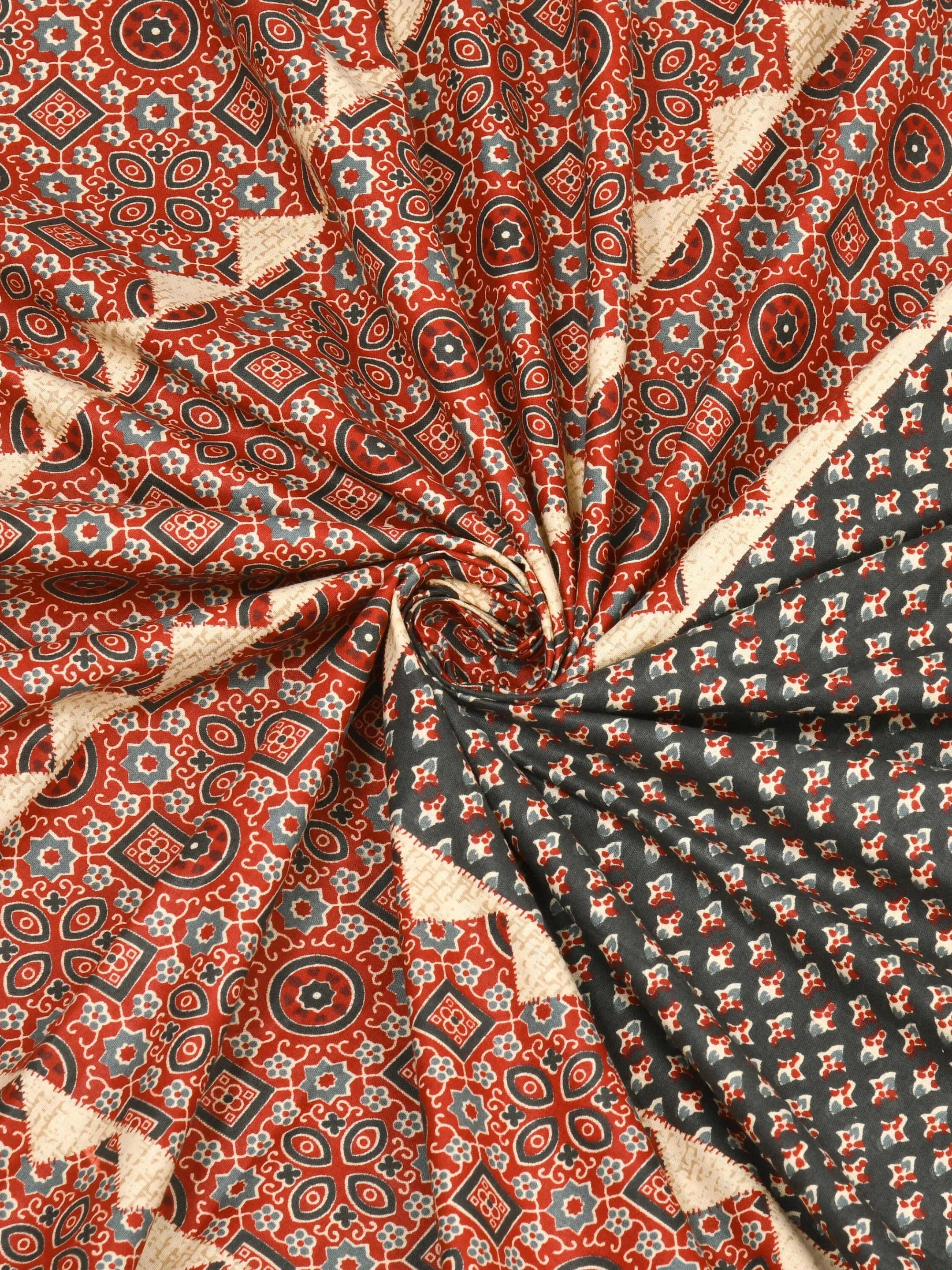 LIVING ROOTS Jaipuri Hand Block Print Super King Cotton Bedsheet 96*104 inches (8*8.5 feet) With 2 Pillow Cover | 240 TC | Rich Fast Colour With No Colour Bleeding | (398-A)