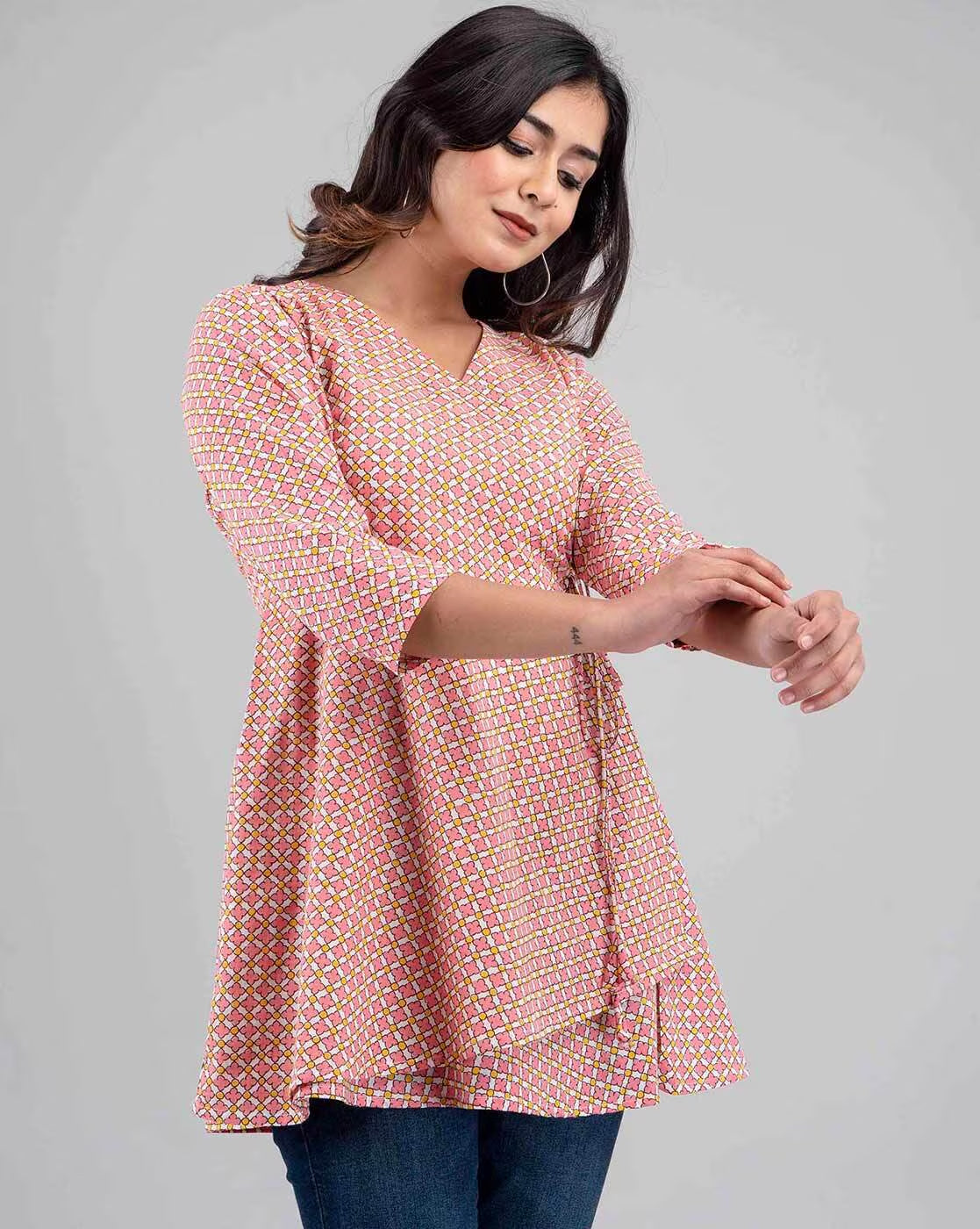 LIVING ROOTS Pure Cotton Ethenic Casual Short Staright Kurti for Girls/Women 3/4 Sleeve (6075)