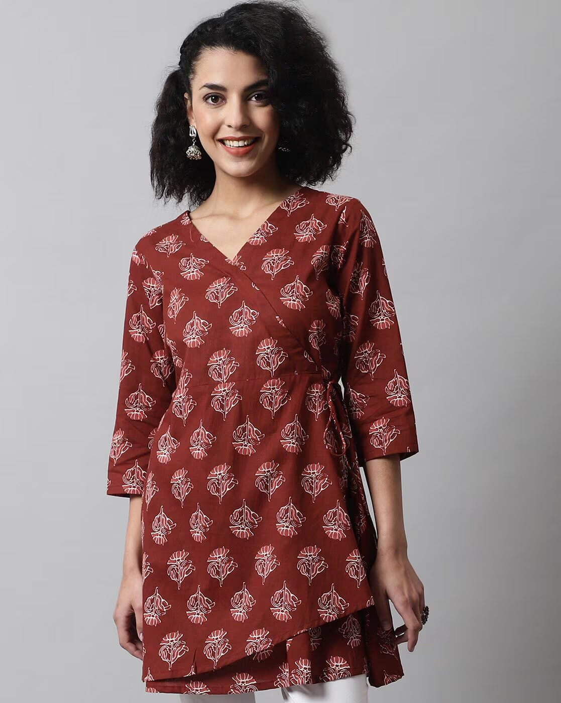 LIVING ROOTS Pure Cotton Ethenic Casual Short Staright Kurti for Girls/Women 3/4 Sleeve (6086)