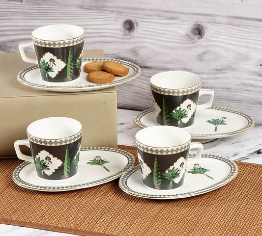 India Circus Cacatua Galerita's Realm Cup & Saucer (Set of 4)