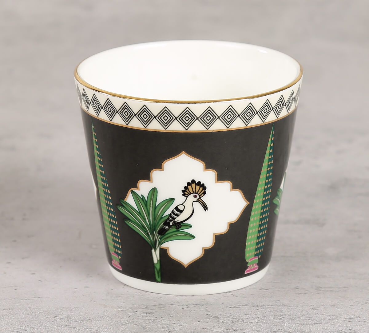 India Circus Cacatua Galerita's Realm Cup & Saucer (Set of 4)