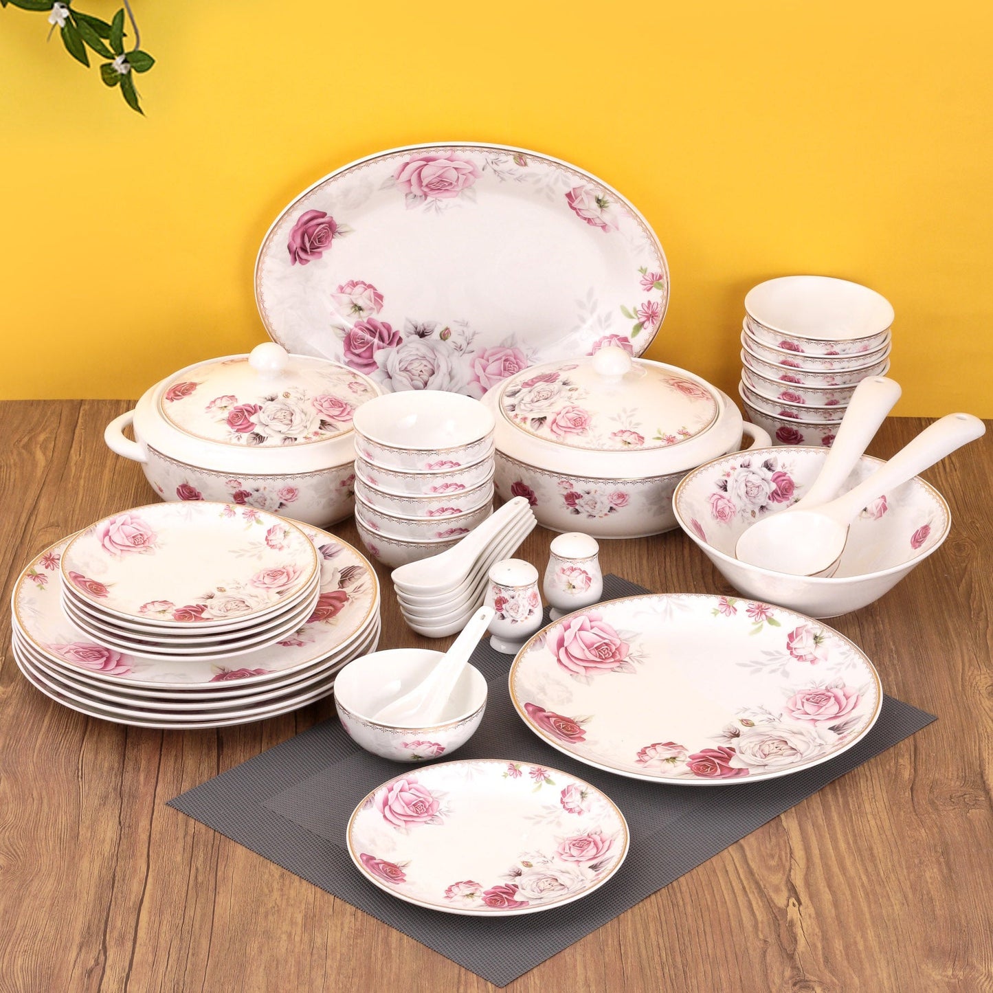 Urmi Rose Dinnerware Set of 40 (R516) - Clay Craft India