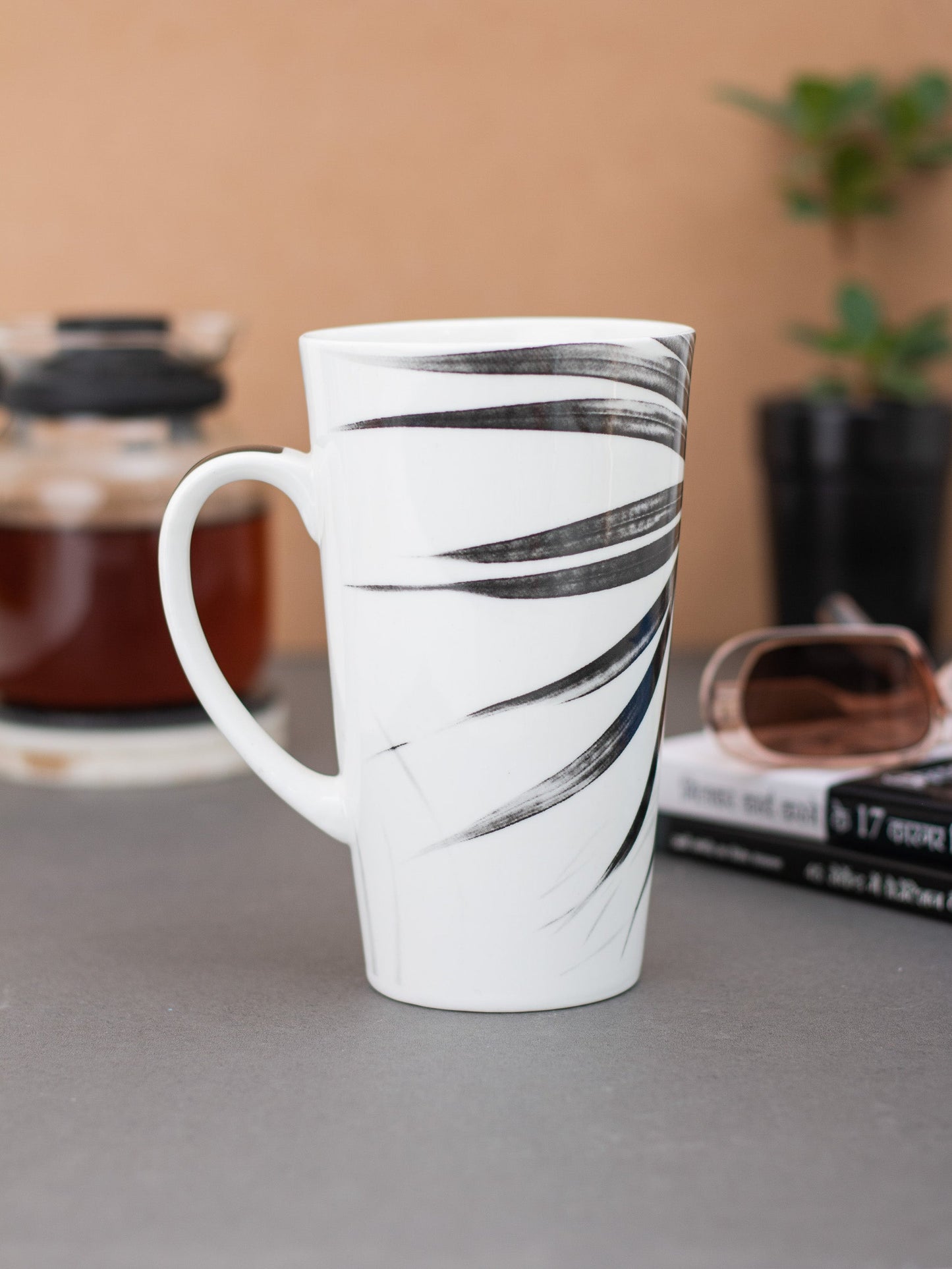 Tall Monochrome Coffee & Milk Mug, 600ml, 1 Piece (MC709)