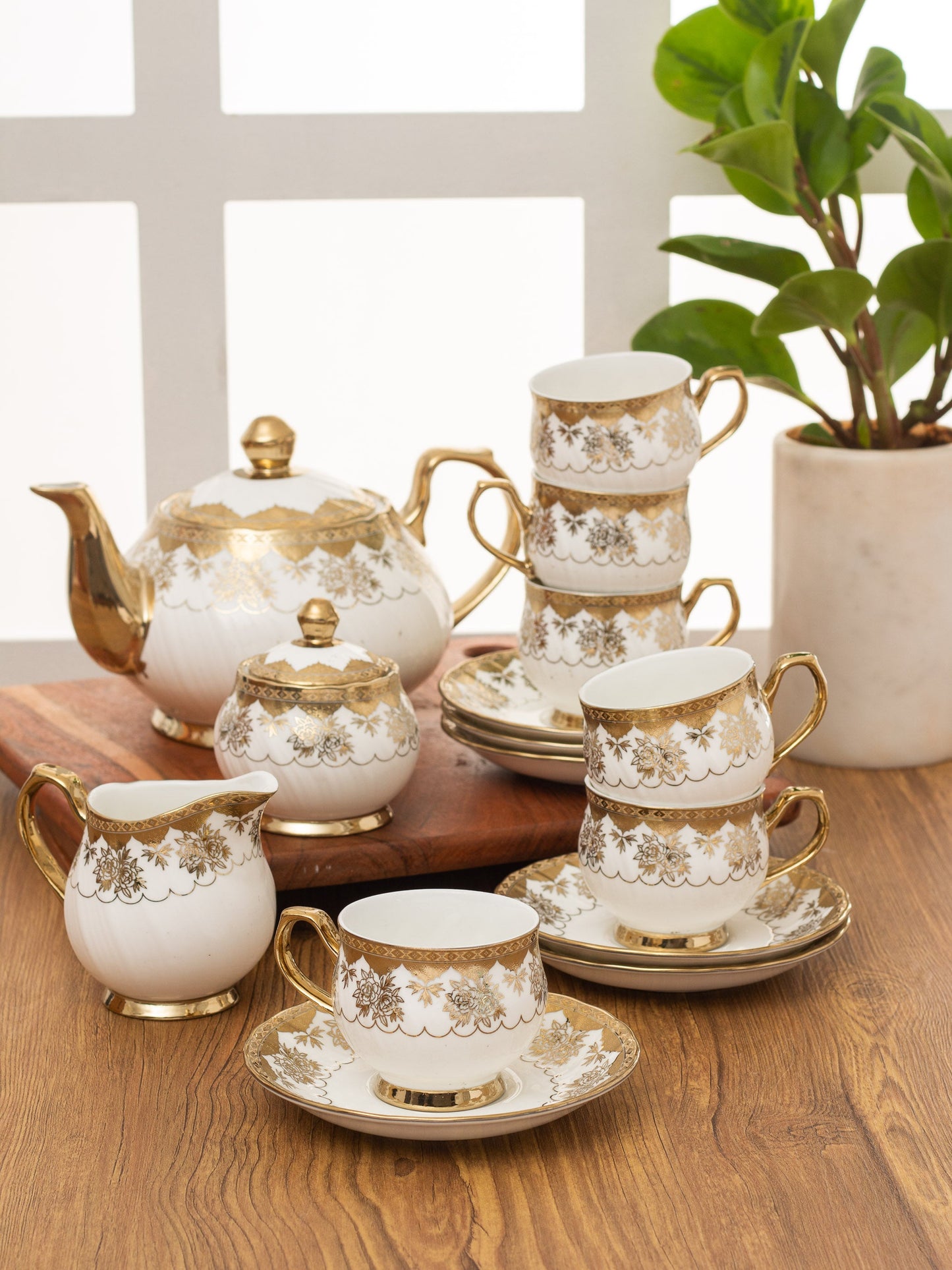 Karina Royal Pinewood Ebony Tea Set of 15 (E621)